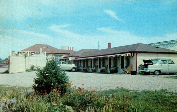 Bowmans Motel - From The Web (newer photo)